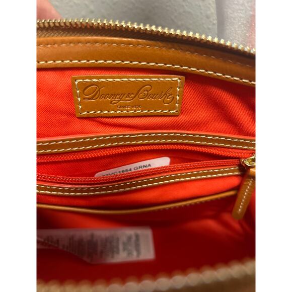 NWT Disney Dooney & Bourke Mickey Minnie Mouse Christmas 2022 Satchel Purse Bag - Picture 9 of 16